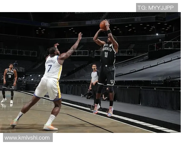 19赛季勇士与篮网巅峰对决回顾赛场精彩瞬间与球星表现分析